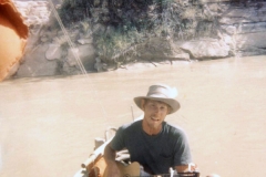 1969_CamOnRiver01